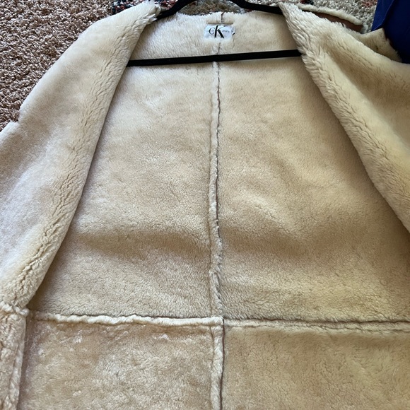 Vintage Calvin Klein shearling vest - Picture 5 of 7